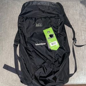 REI NWT outdoor backpack